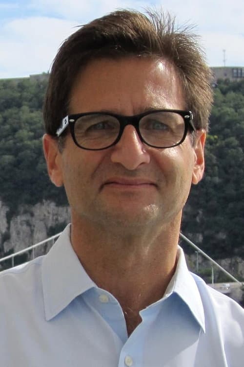 Tom Jacobson headshot