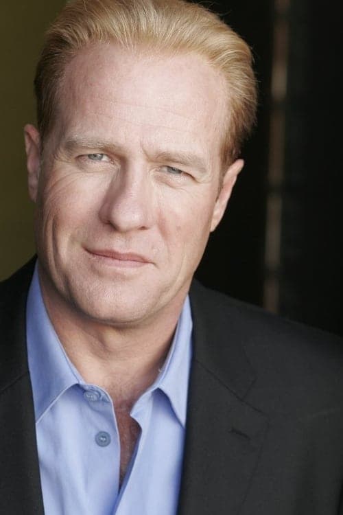 Gregg Henry headshot
