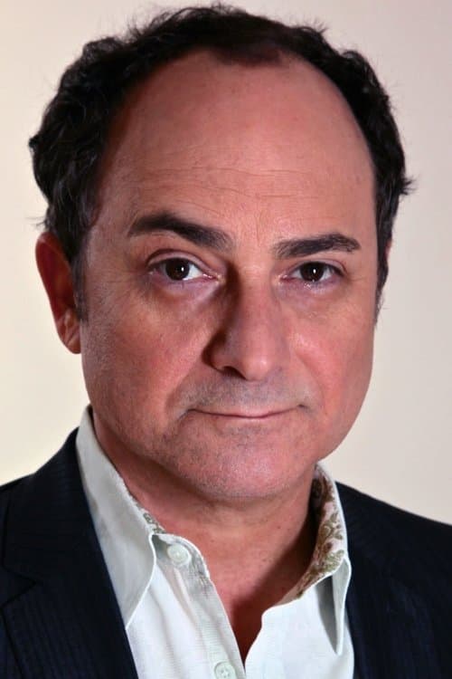 Kevin Pollak headshot