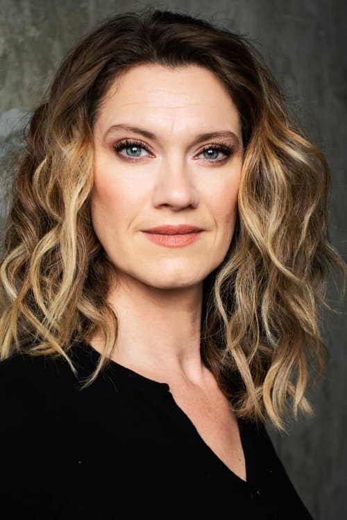 Heather Doerksen headshot