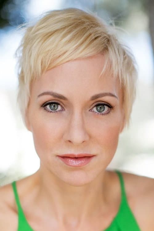 Mia Cottet headshot