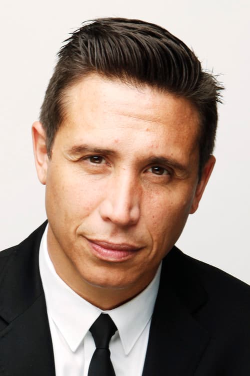 Erik Palladino headshot