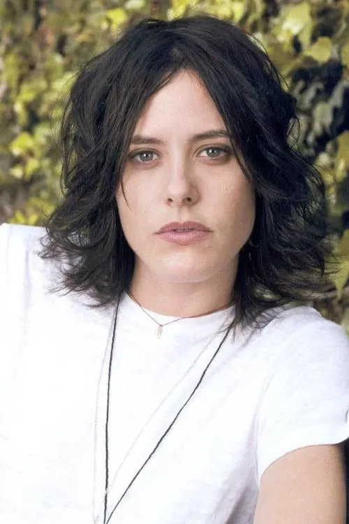 Kate Moennig headshot