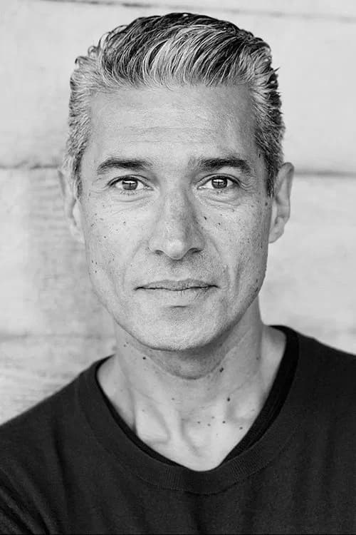 Silas Carson headshot