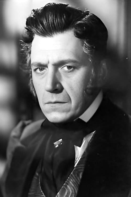 Jean Martinelli headshot