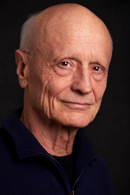 Thomas Kopache headshot