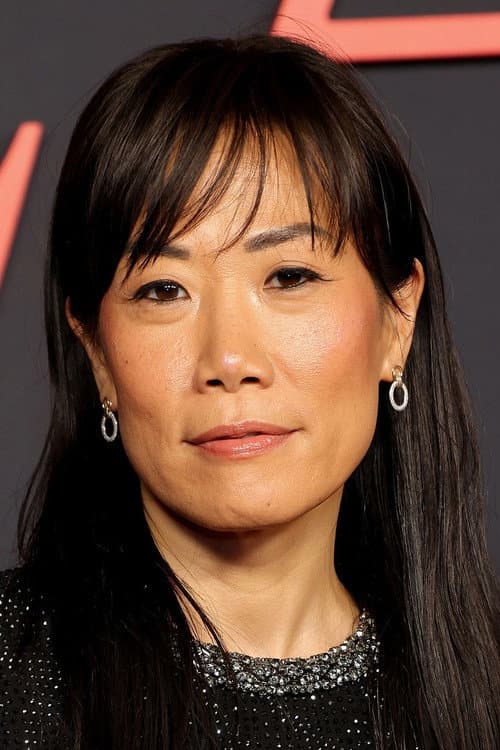 Miri Yoon headshot