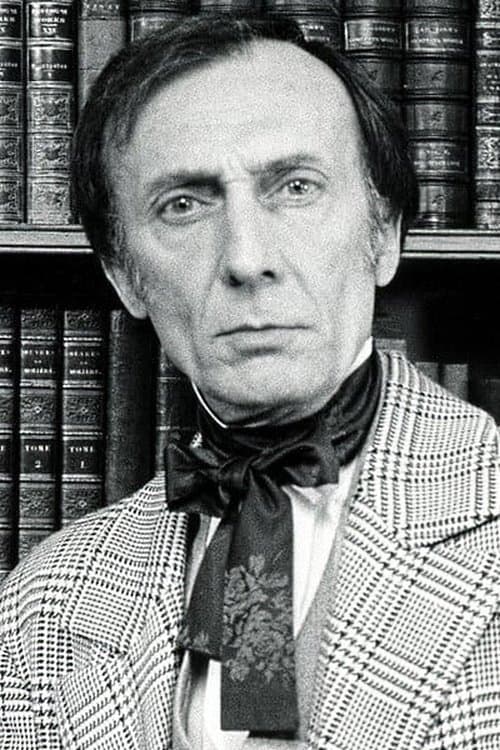 Tom Aldredge headshot