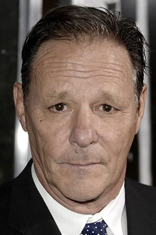Chris Mulkey headshot