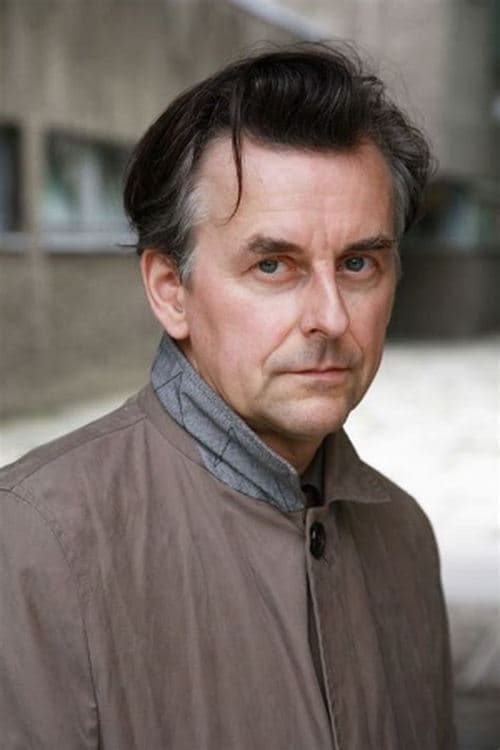 Johannes Silberschneider headshot