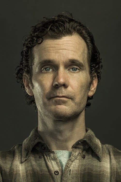 Sean Bridgers headshot