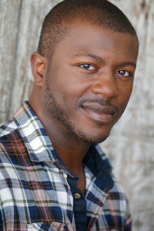 Edwin Hodge headshot