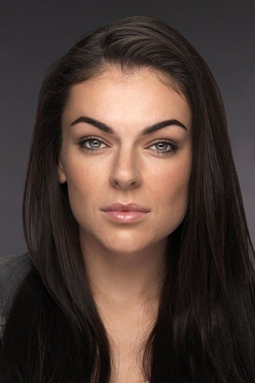 Serinda Swan headshot