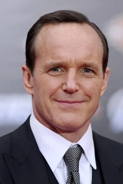 Clark Gregg headshot