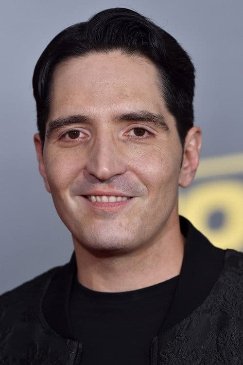 David Dastmalchian headshot
