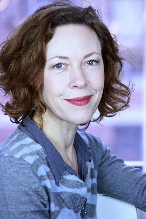 Veanne Cox headshot