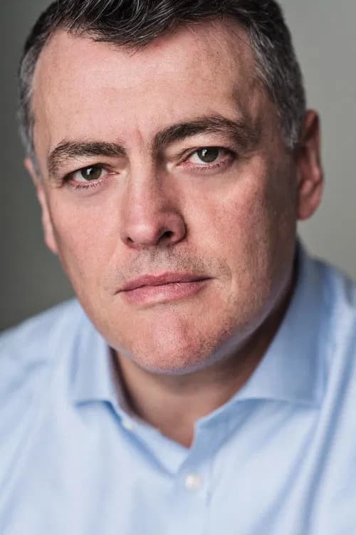 Lewis Macleod headshot