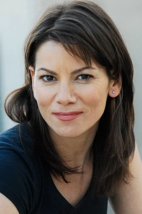 Eileen Weisinger headshot