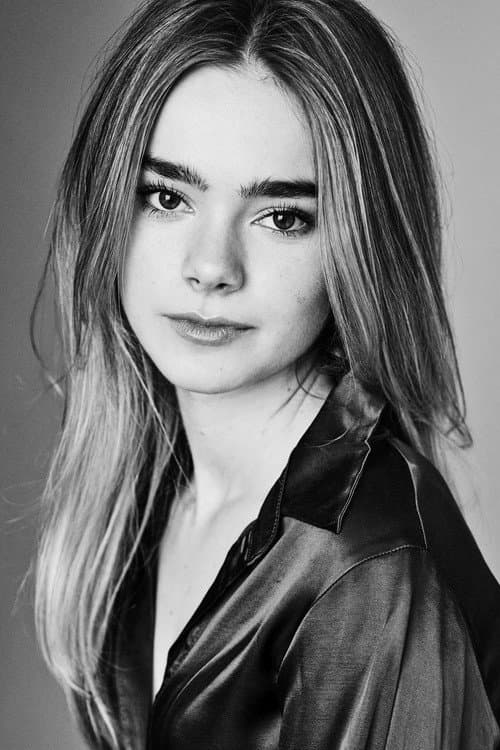 Isabella Sermon headshot