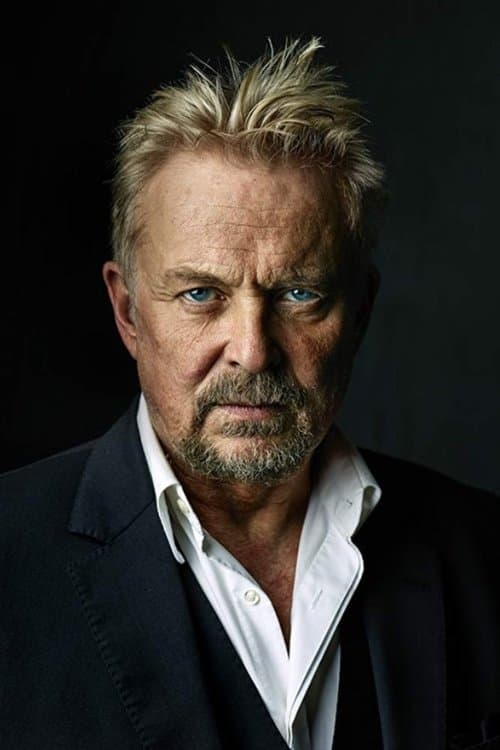 Dennis Storhøi headshot