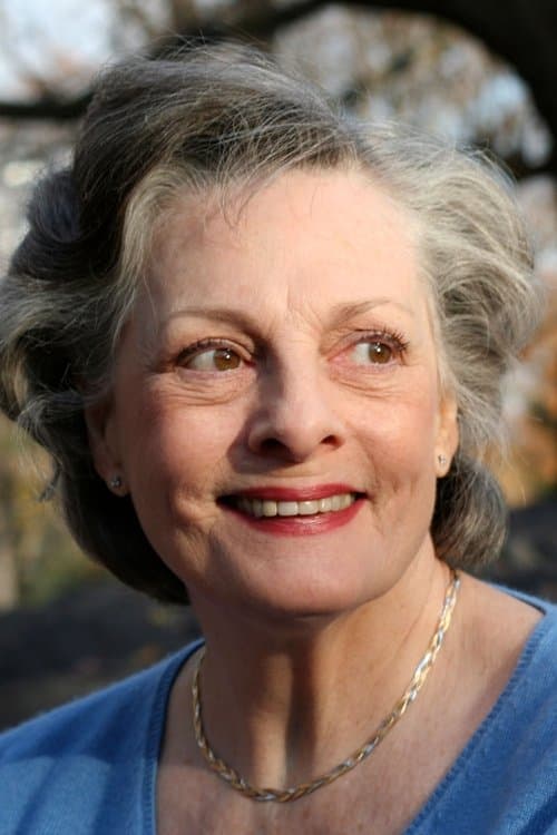 Dana Ivey headshot