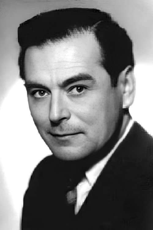 Sebastian Shaw headshot