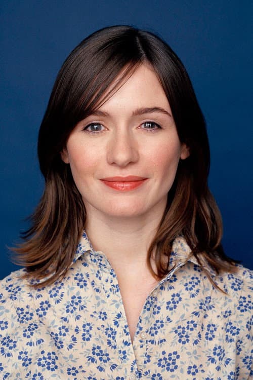 Emily Mortimer headshot