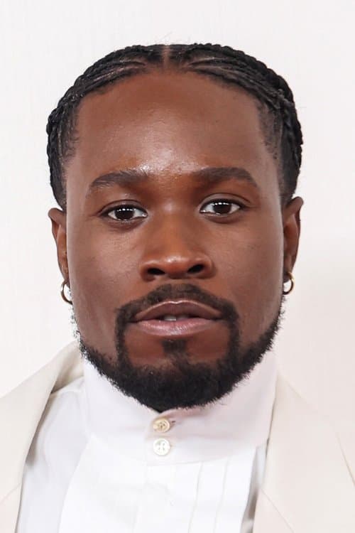 Shameik Moore headshot