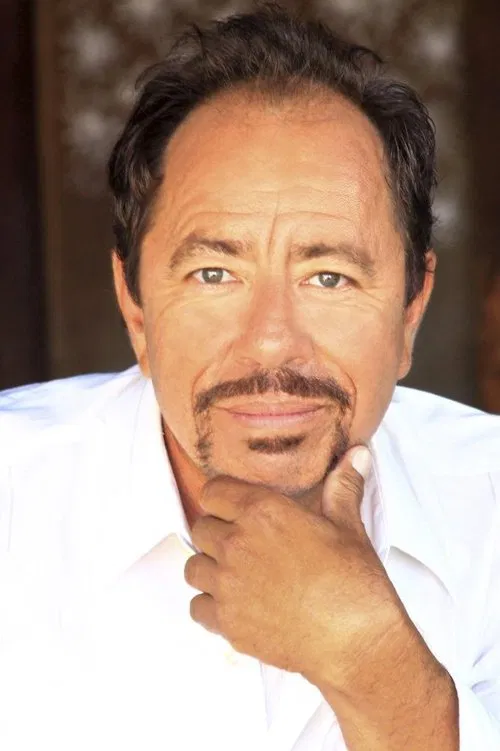 Anthony Escobar headshot