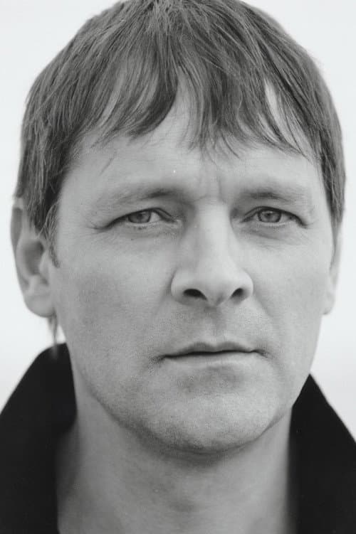 Mark Heap headshot