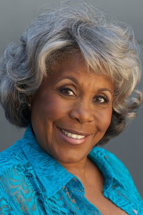 Starletta DuPois headshot