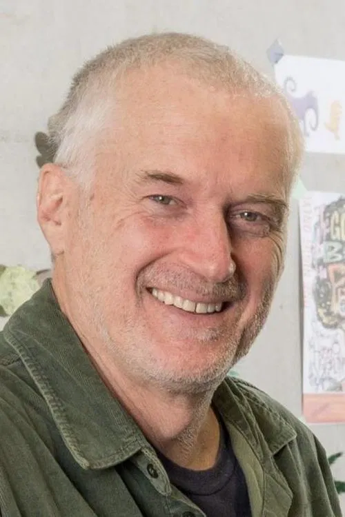 Harry Sinclair headshot
