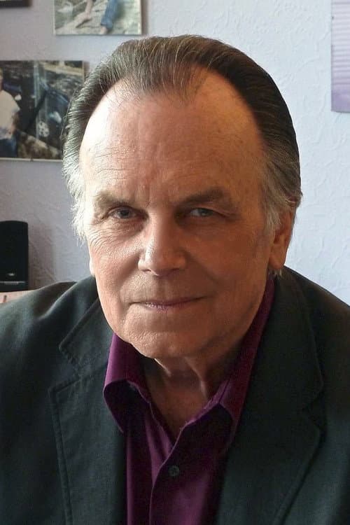 Gary Kurtz headshot