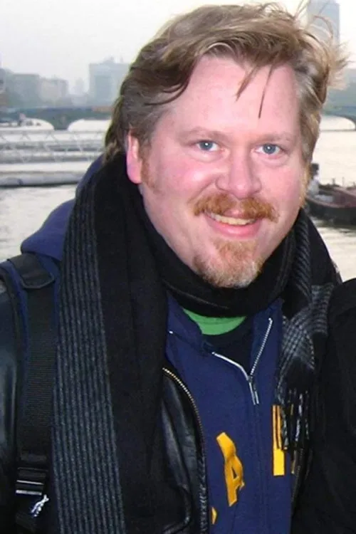 Tom Hodges headshot