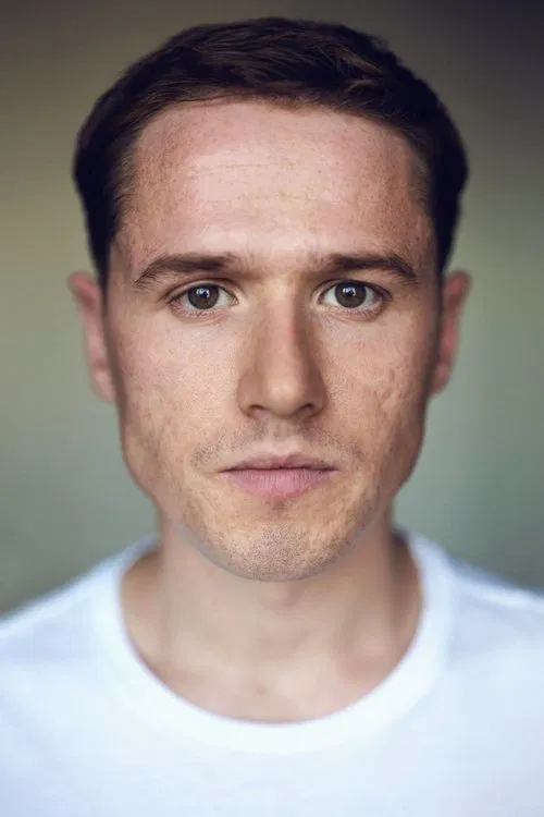 Joel MacCormack headshot