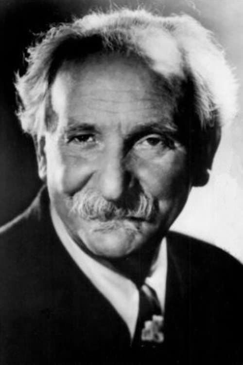 Joseph Egger headshot