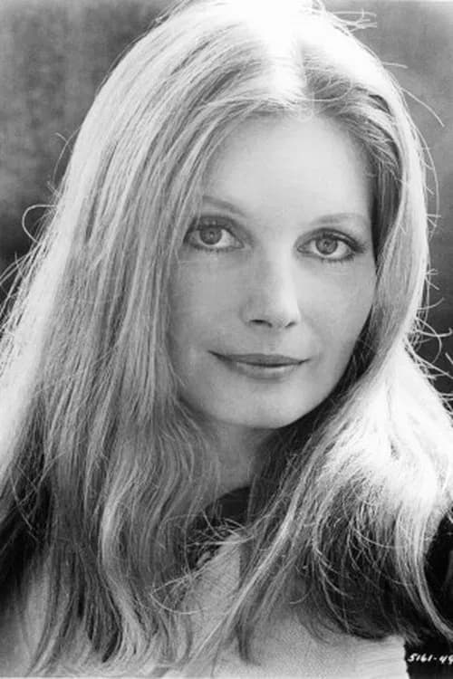 Catherine Schell headshot