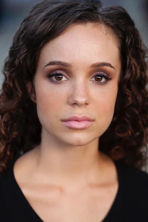 Melanie Booth headshot