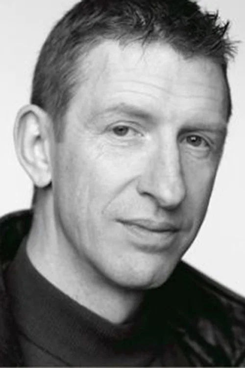 Greg Kramer headshot
