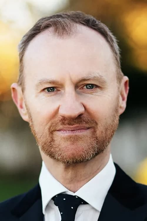 Mark Gatiss headshot