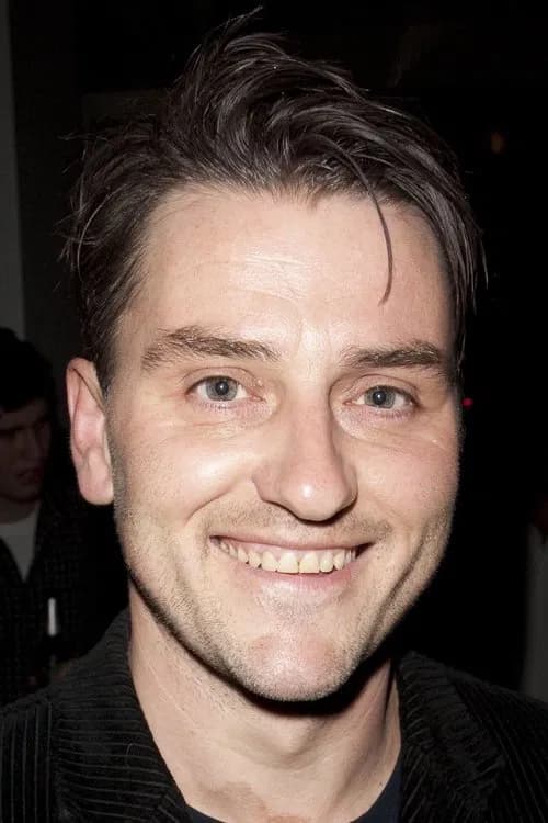 Lee Ross headshot
