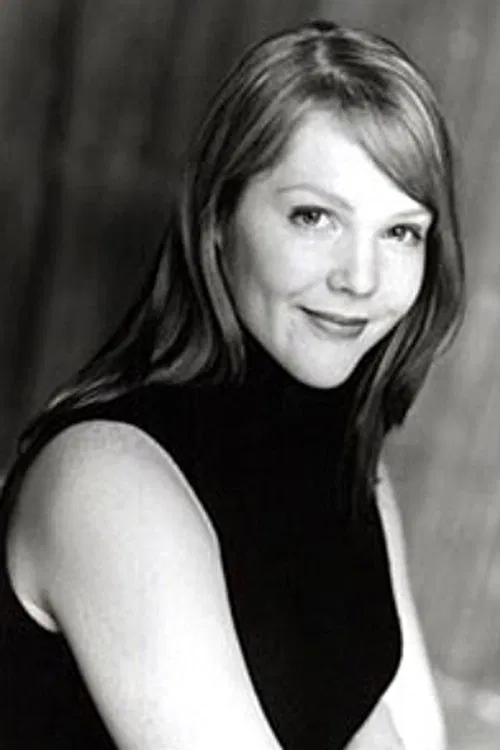 Molly Atkinson headshot