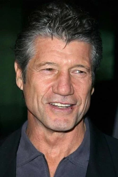 Fred Ward headshot