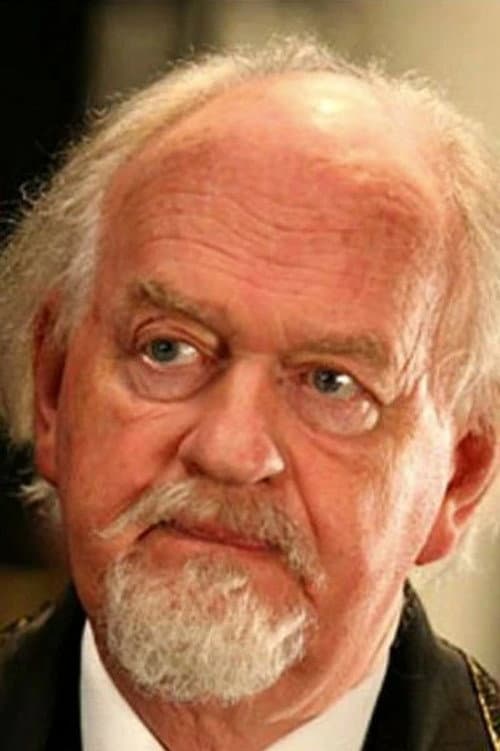 Neville Phillips headshot