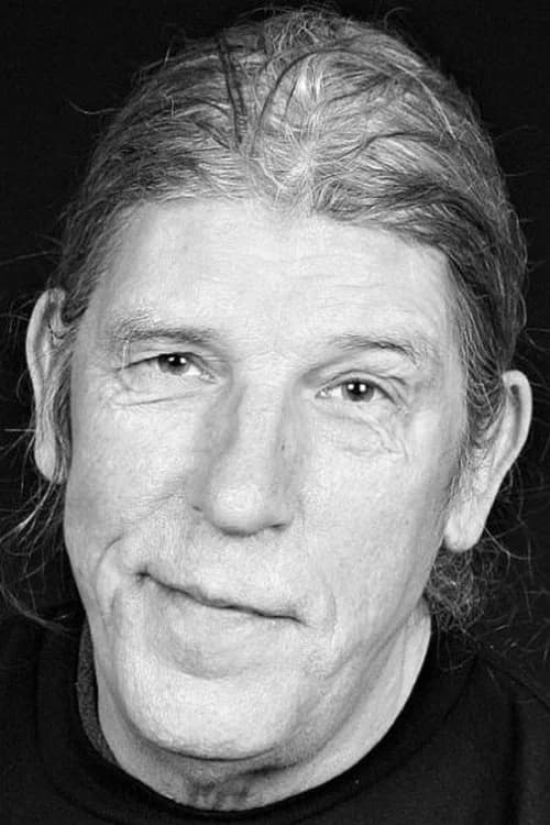 Peter-Hugo Daly headshot