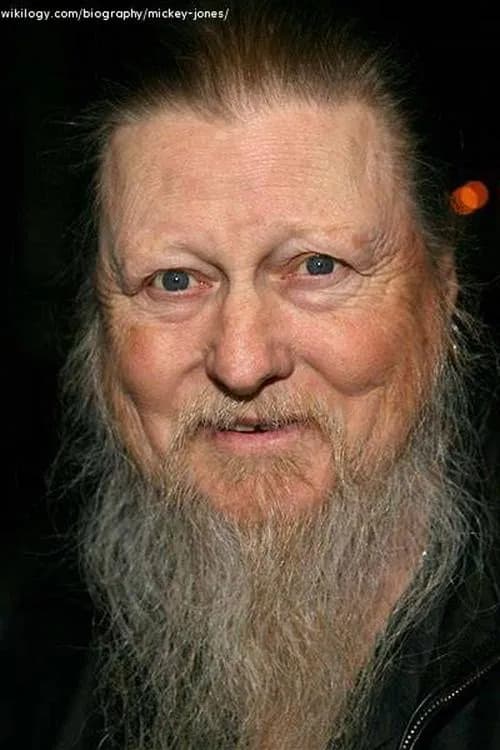 Mickey Jones headshot