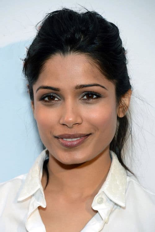 Freida Pinto headshot