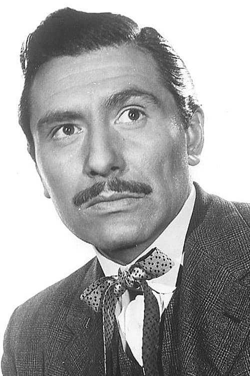Rico Alaniz headshot