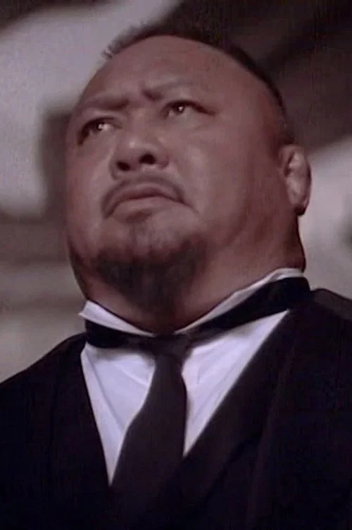 Professor Toru Tanaka headshot