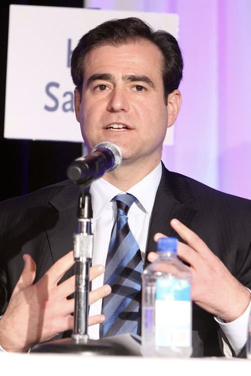 Hal Sadoff headshot